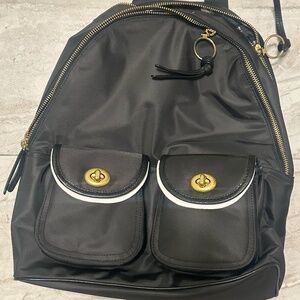 NEW WITH TAG Coach Cargo Carrie with Vintage Rose Print Interior